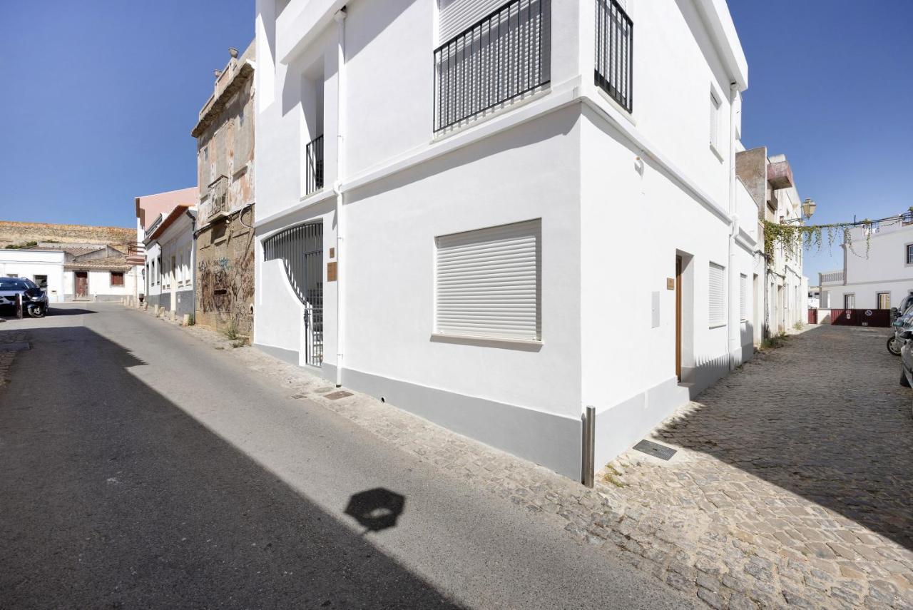Old Town Apartments Sea View Лагос Екстериор снимка